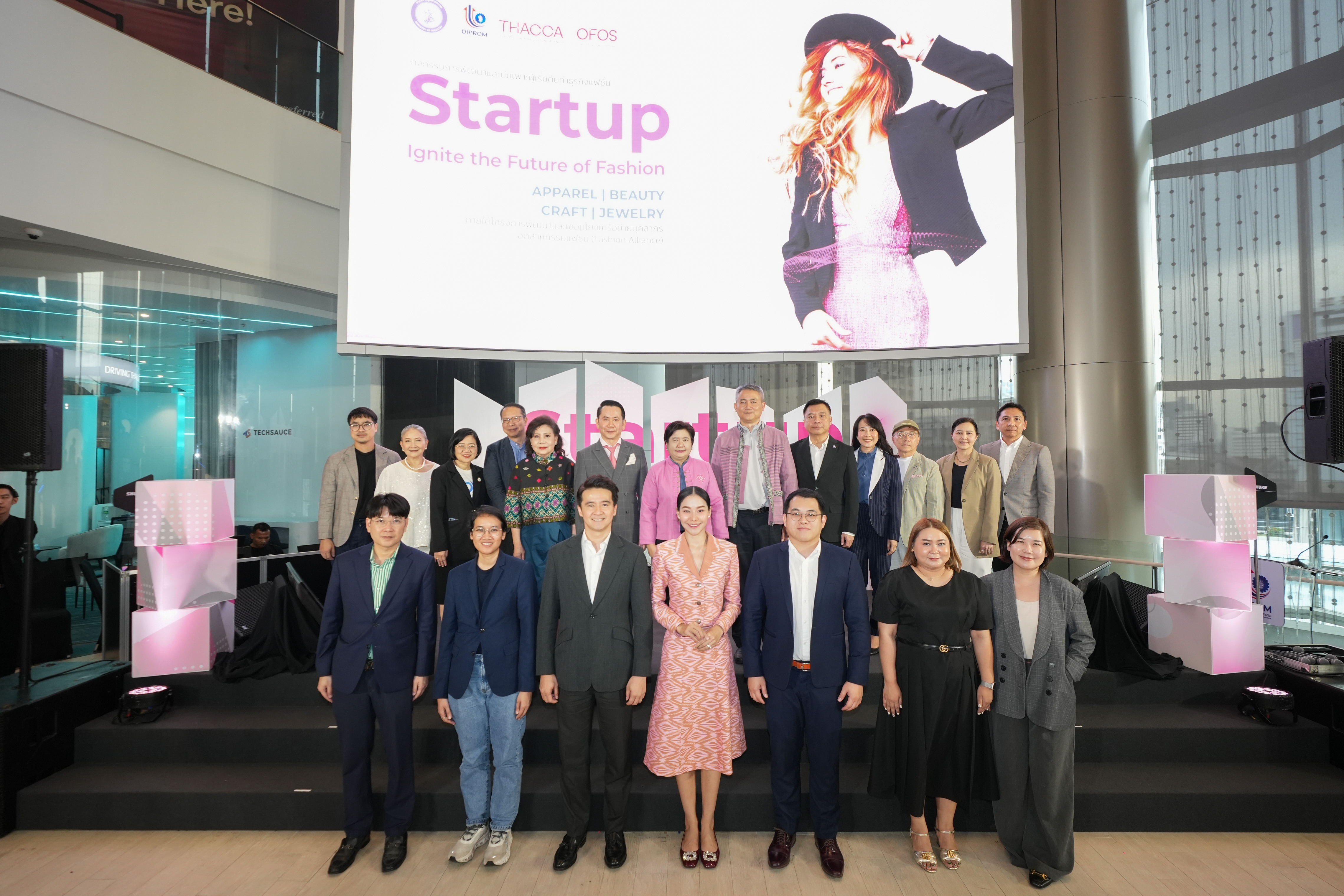 1 consultant. 12 brands. 100 dreams. 1,000 problems.